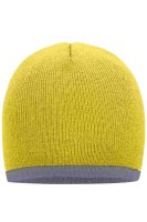Beanie with Contrasting Border